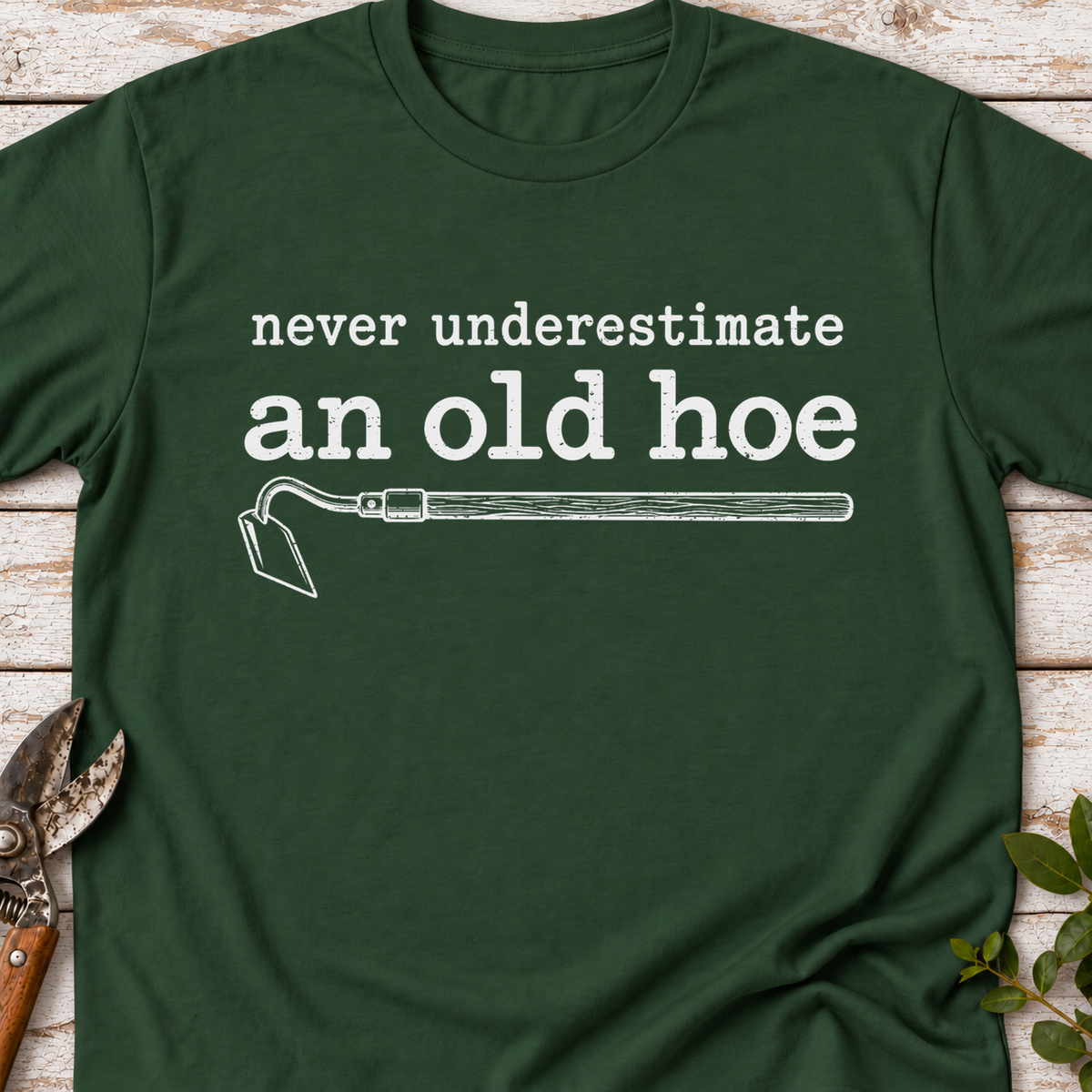 T‑Shirt "An Old Hoe"