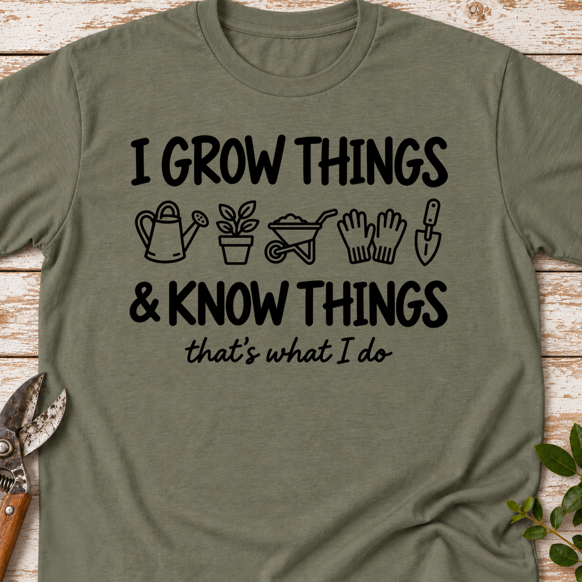 T‑Shirt "Grow Know Things"