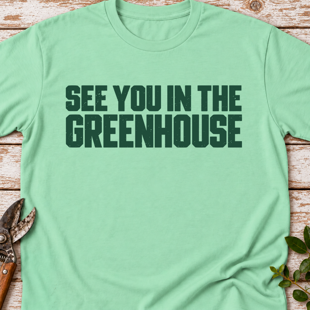 T‑Shirt "In the Greenhouse"