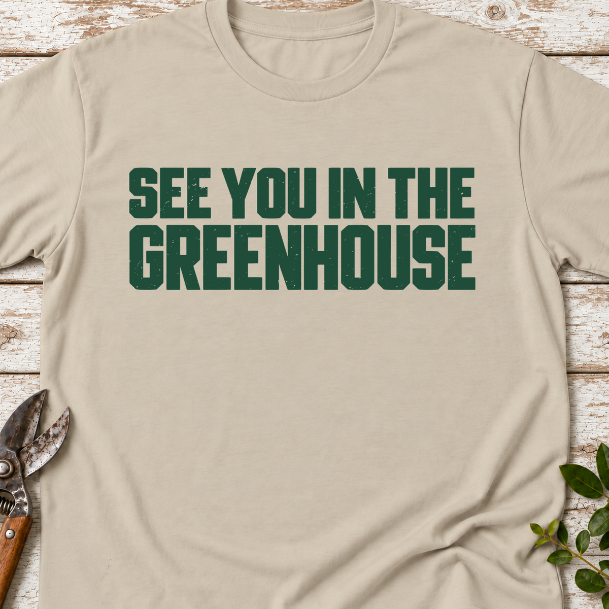 T‑Shirt "In the Greenhouse"